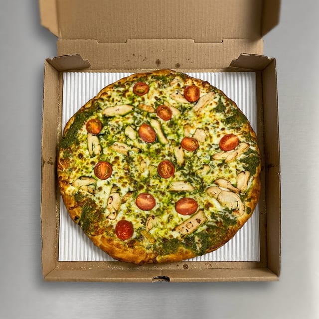 14in LARGE CHICKEN PESTO.