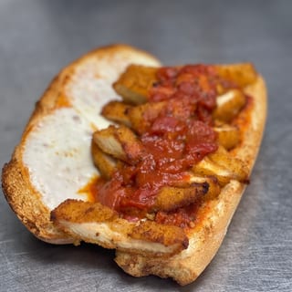 CHICKEN PARMESAN SUBMARINE
